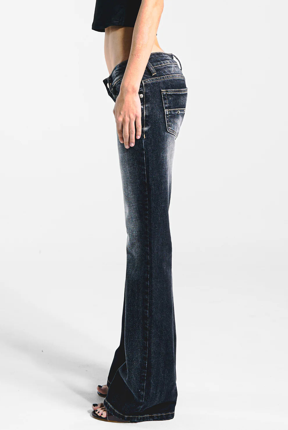 Slim Low Rise Jeans Washed Black Women