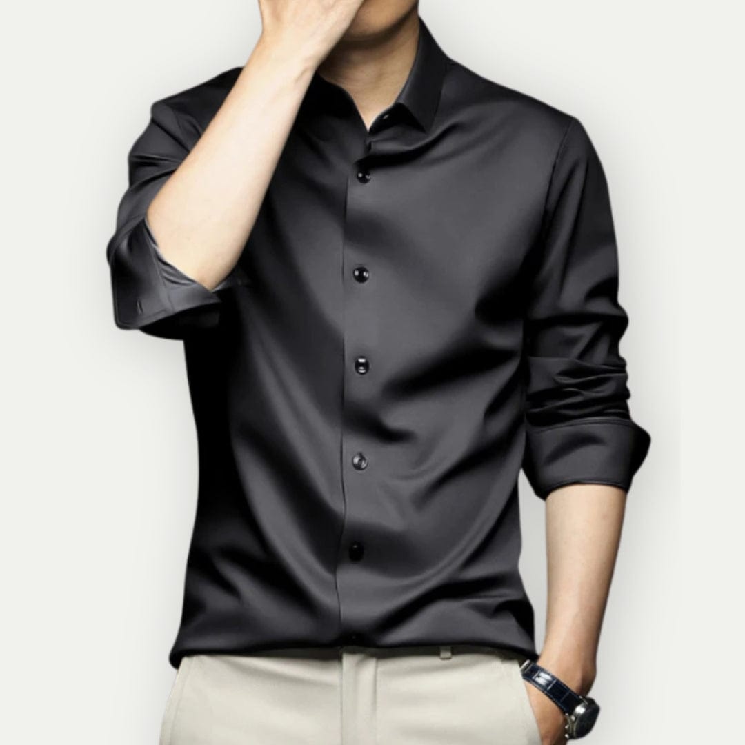 Stryk- och skrynkelfri herrskjorta i modern slim fit