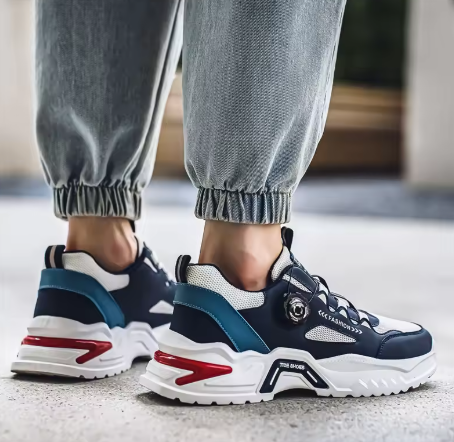 Blåvita Chunky Sneakers – Kraftfull Design & Överlägsen Komfort