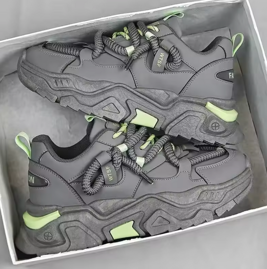 Chunky Sneakers “WTSF” – Statement-skorna du inte visste att du behövde